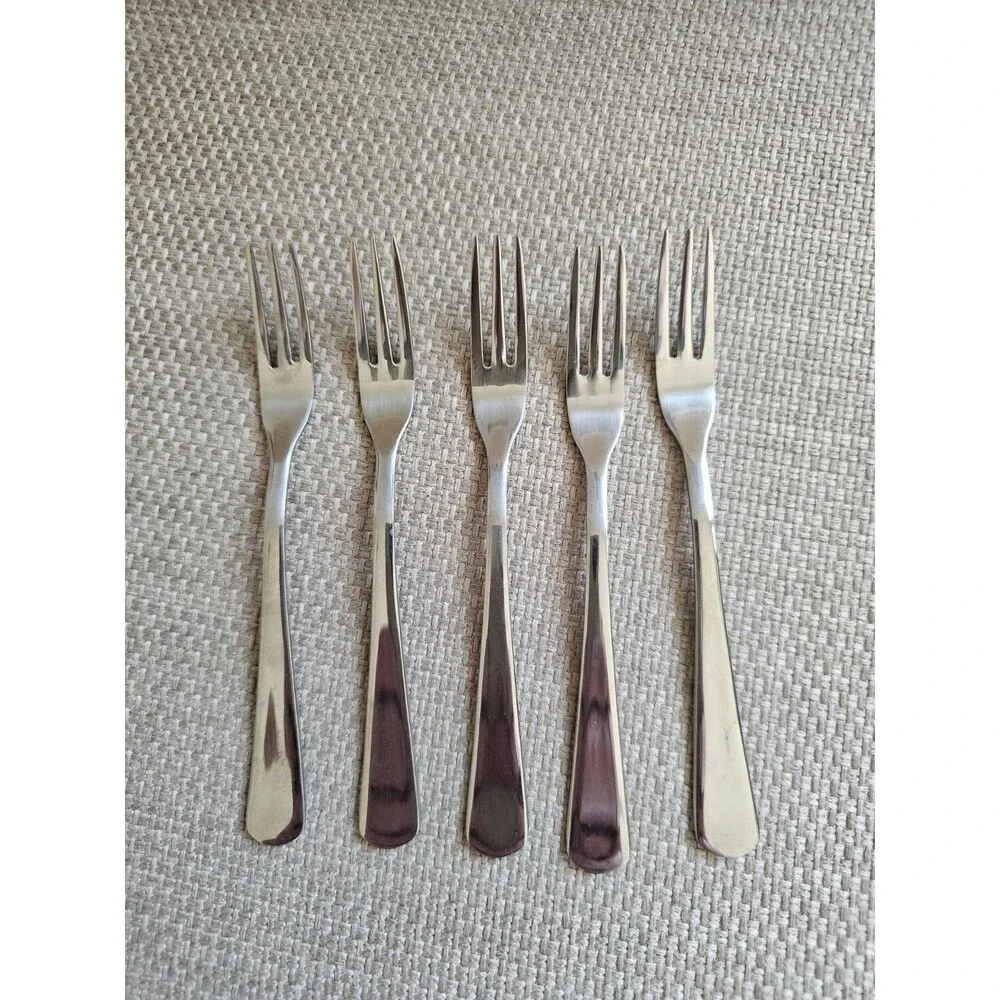 5 Norpro 18/10 Stainless Steel Appetizer Cocktail Forks